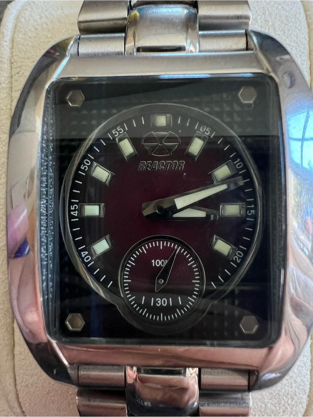 Reactor Watch - WORKING CONDITION - battery replaced